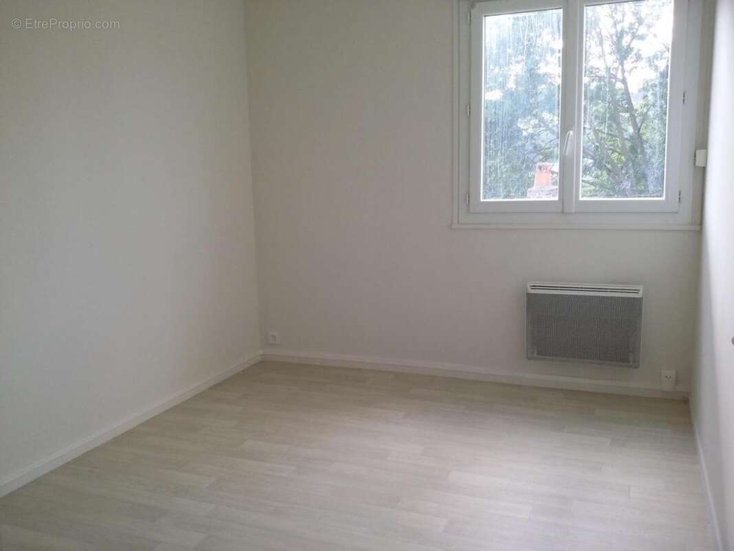 Appartement à LA VESPIERE
