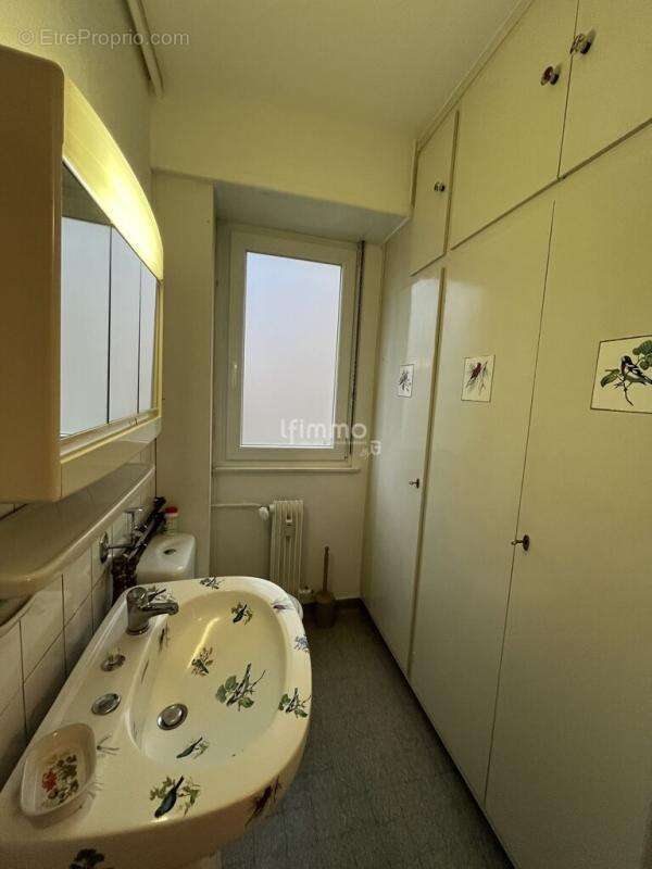 Appartement T4 97m2 avec garage - photo 12