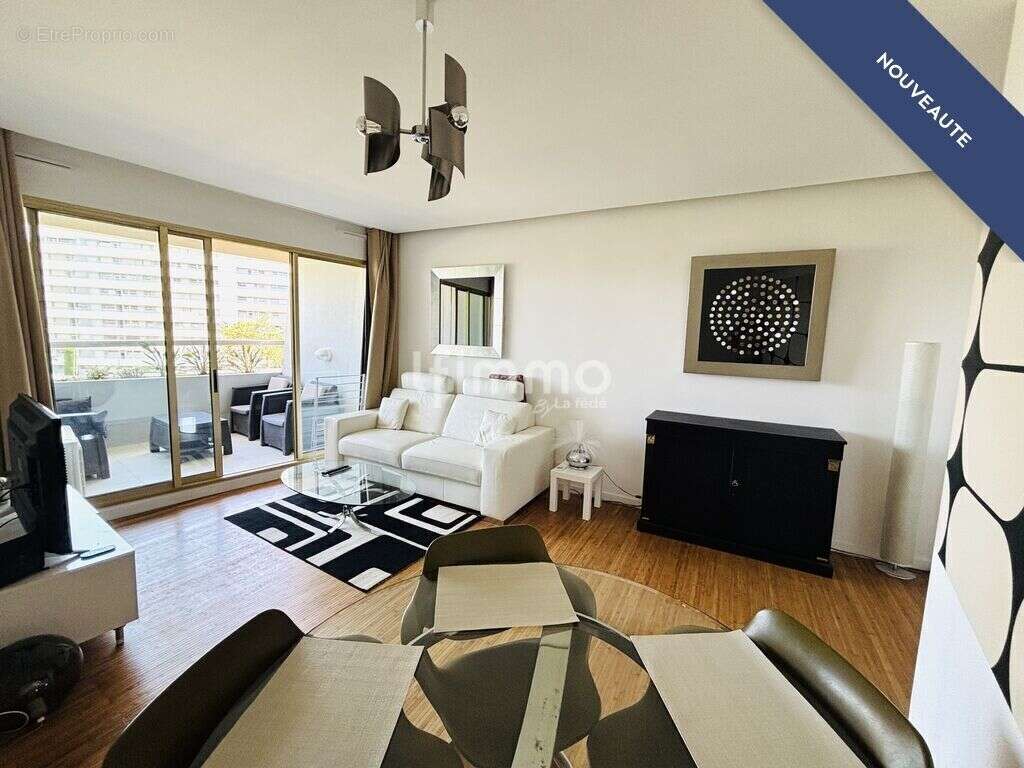 Appartement à VILLENEUVE-LOUBET