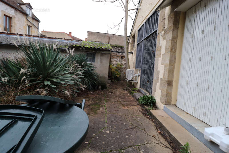 Appartement à BOURBON-L'ARCHAMBAULT