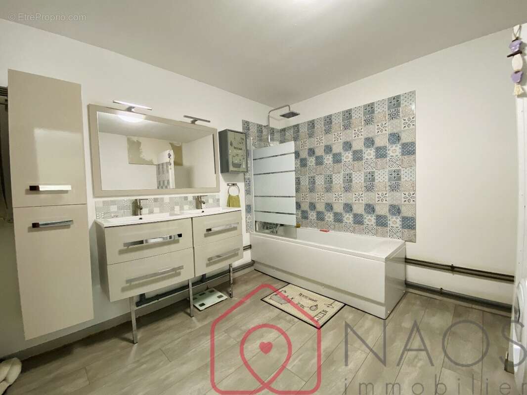 Maison à SAINT-LAURENT