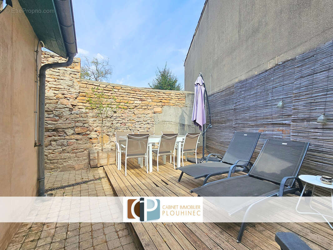Charmant appartement avec terrasse au cœur de Cluny. - photo 2