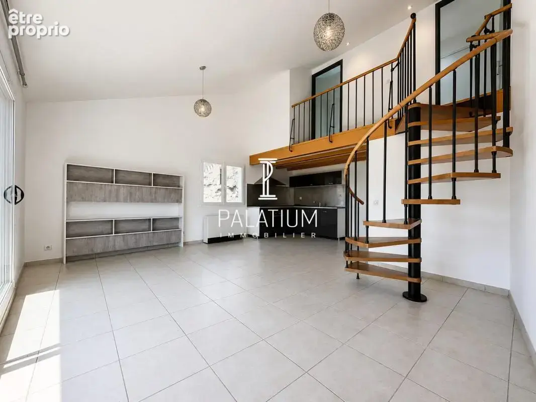 Appartement duplex en derner étage avec terrasse et vue dégagée - photo 3