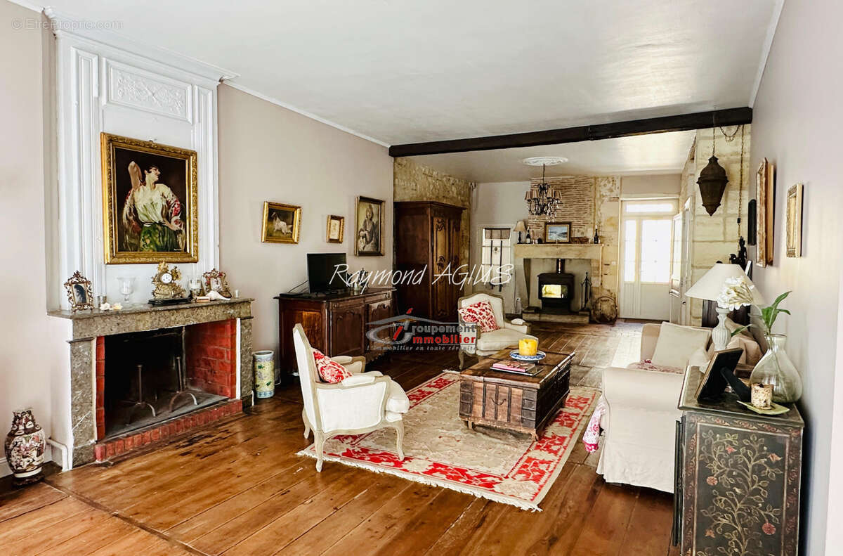 Maison à PORT-SAINTE-FOY-ET-PONCHAPT