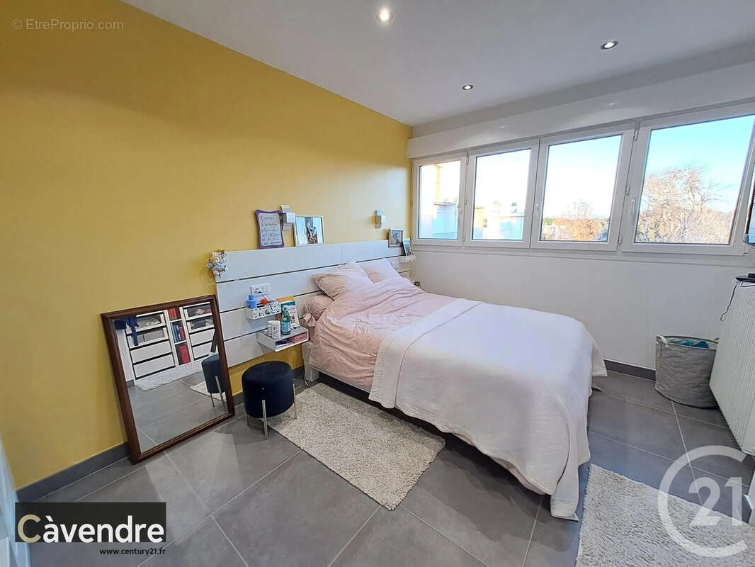 Appartement 101 m² à Avignon  - photo 6