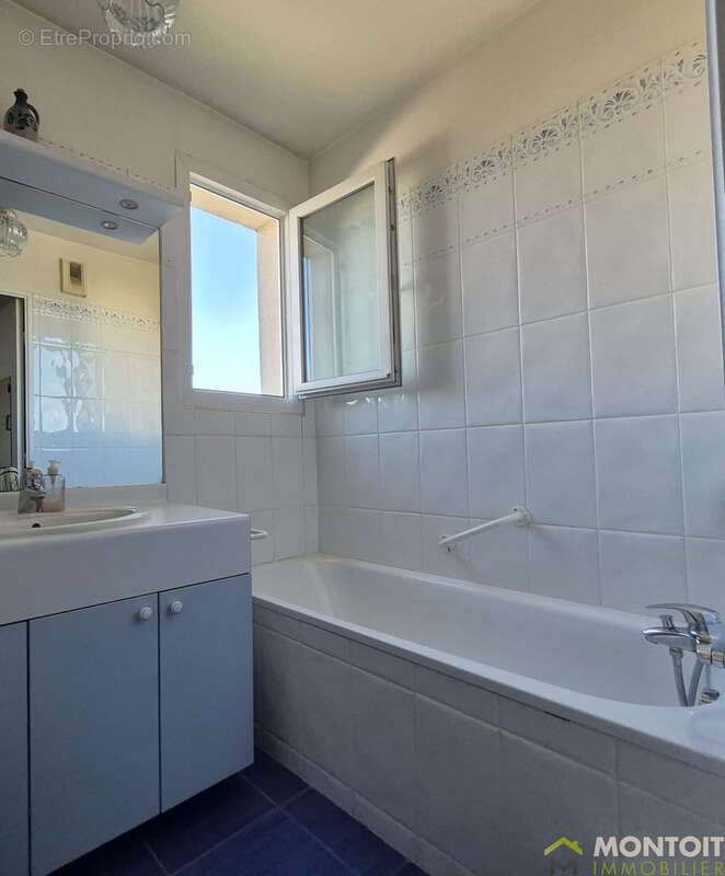 Appartement à THIAIS