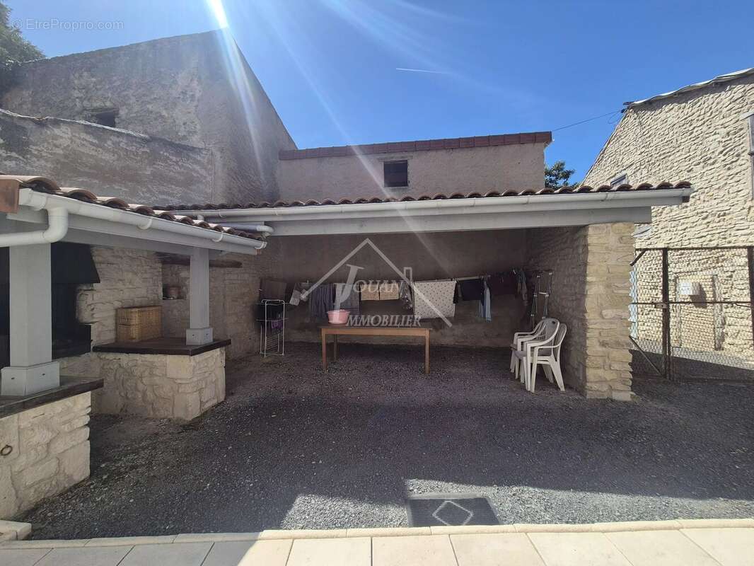 Maison à GANNAT