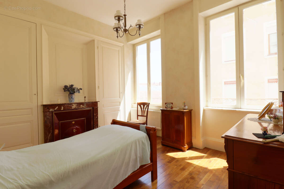 Appartement à LYON-1E