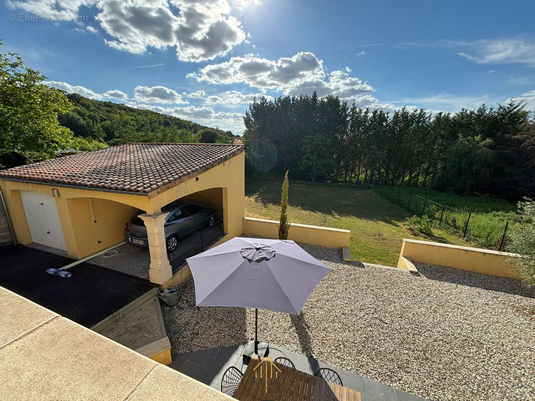 Maison de standing   124 m2   Sous-sol de 148 m2  - Terrain - photo 16