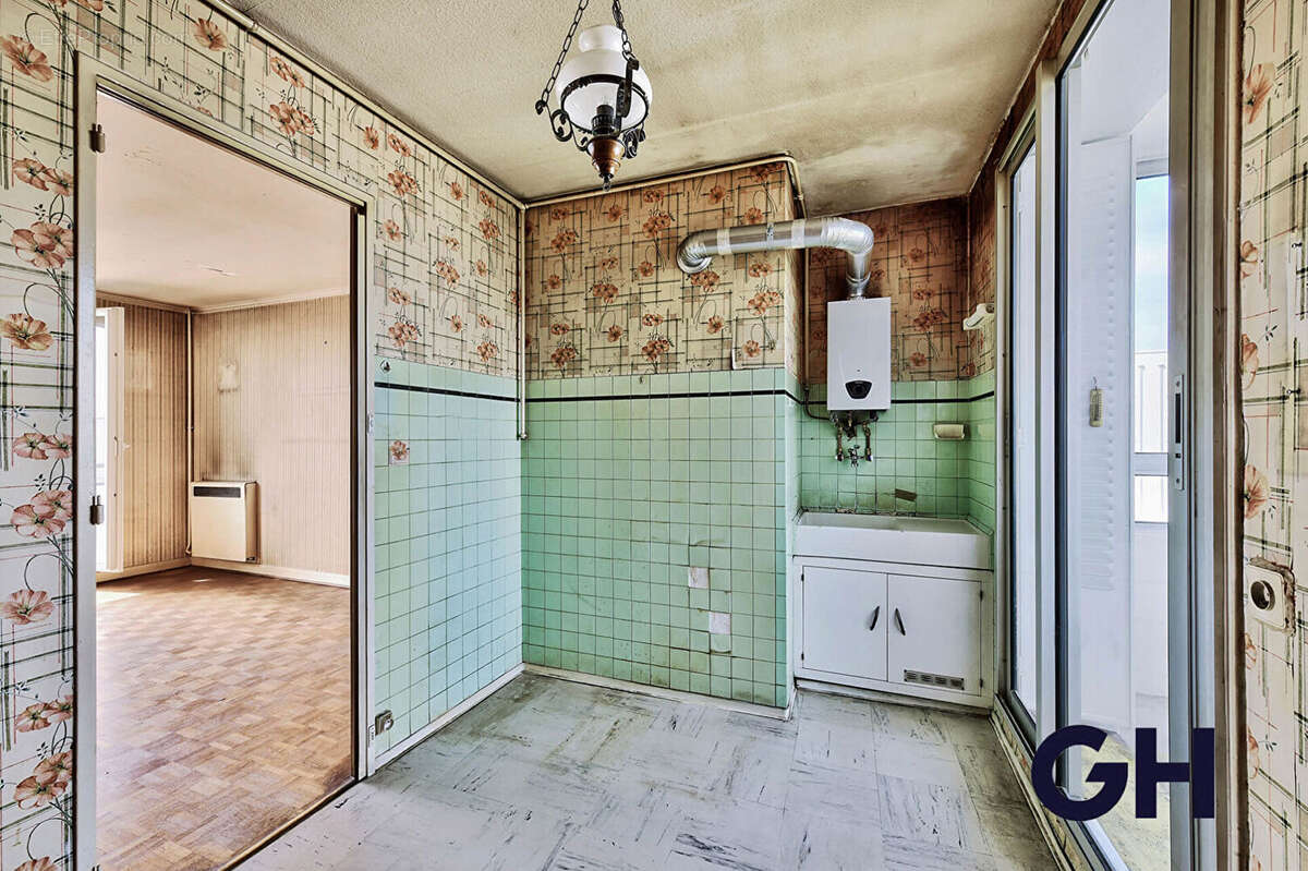 Appartement à LYON-8E