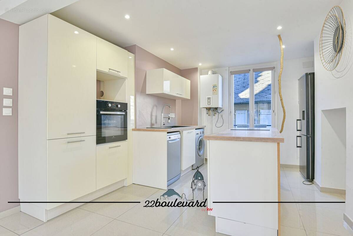 Appartement à BRIVE-LA-GAILLARDE