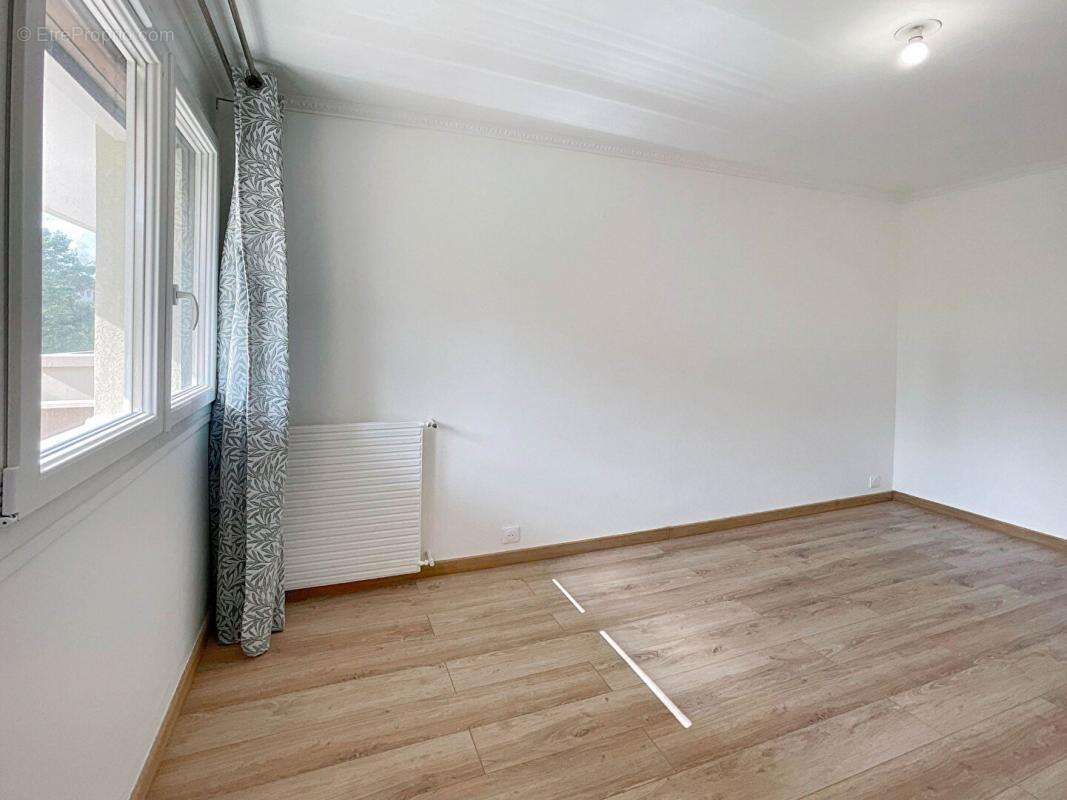 Appartement à POISSY