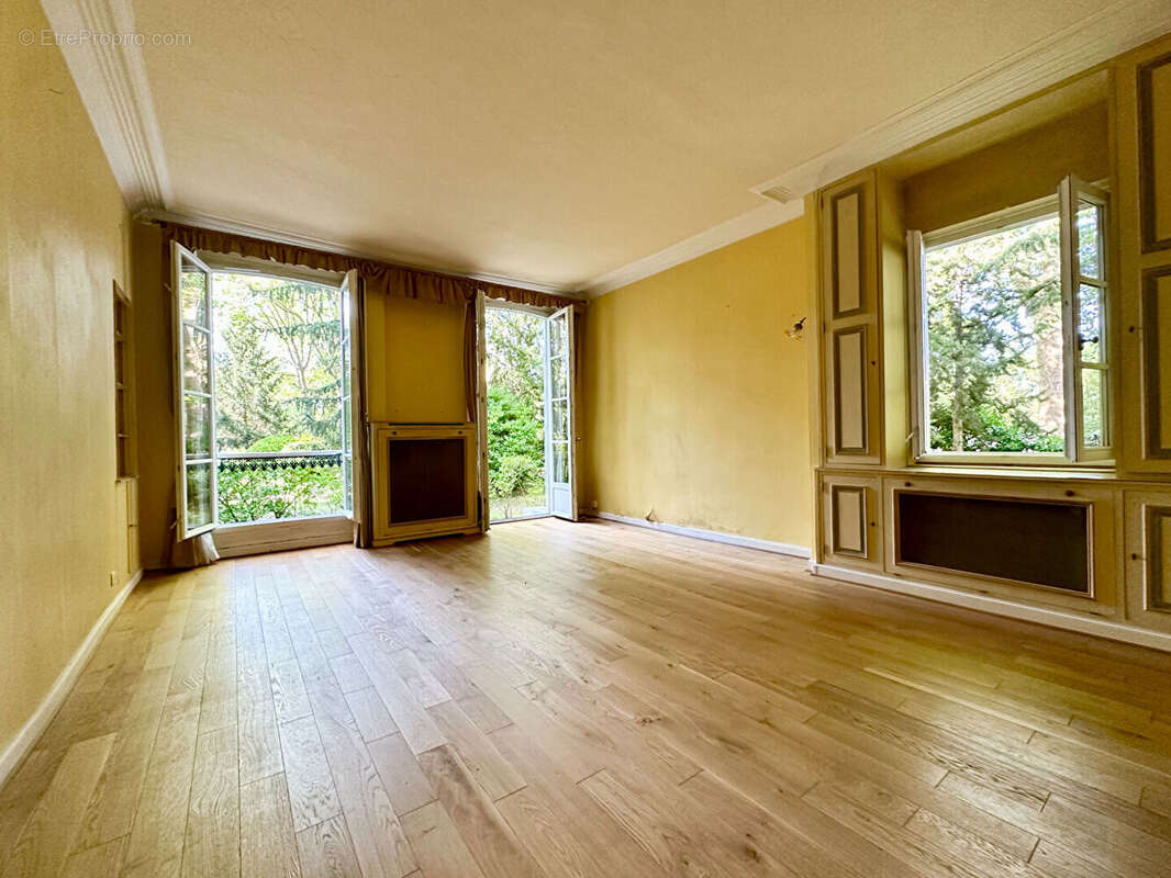 Appartement à MAISONS-LAFFITTE