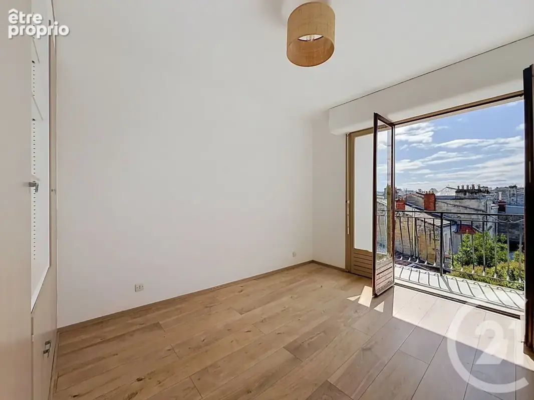 Appartement 2 pièces 43 m² à vendre à Bordeaux (33000) - photo 7