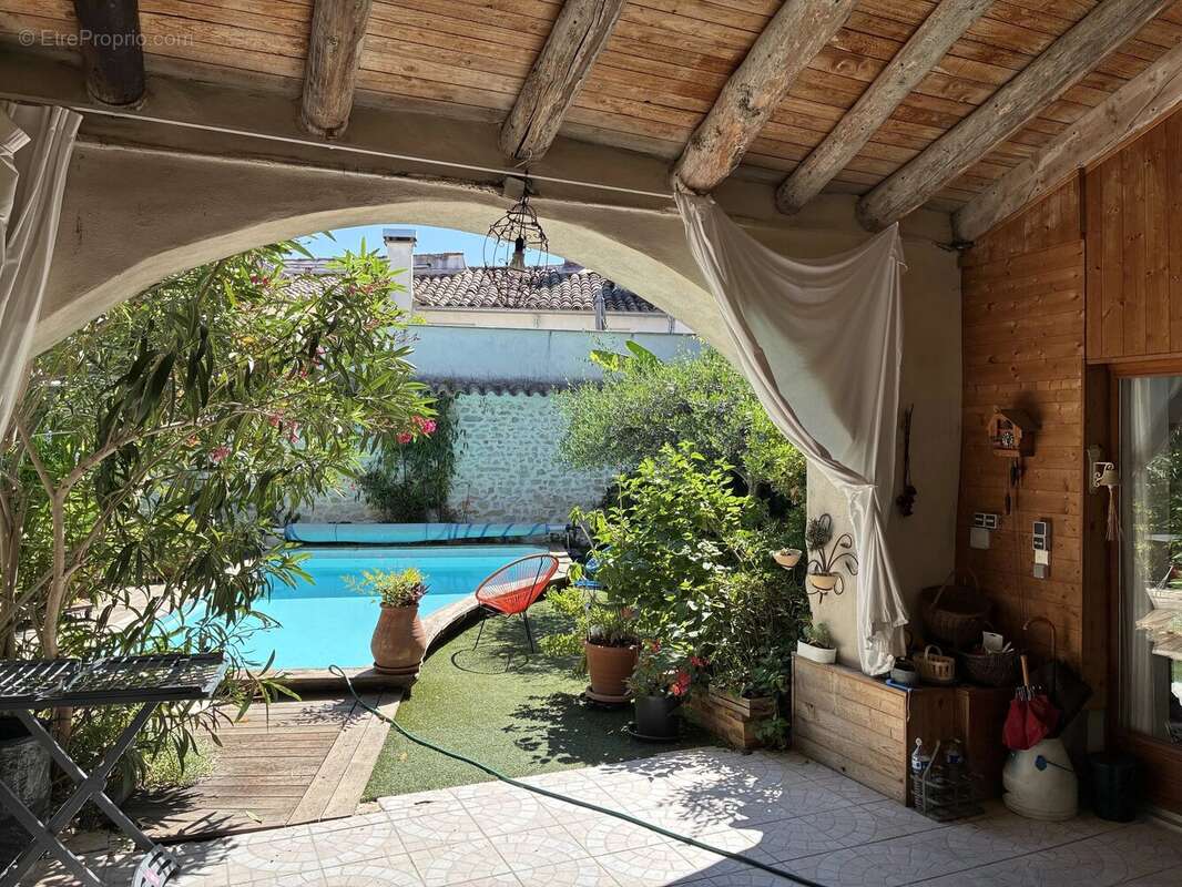 Maison à CANNES-ET-CLAIRAN