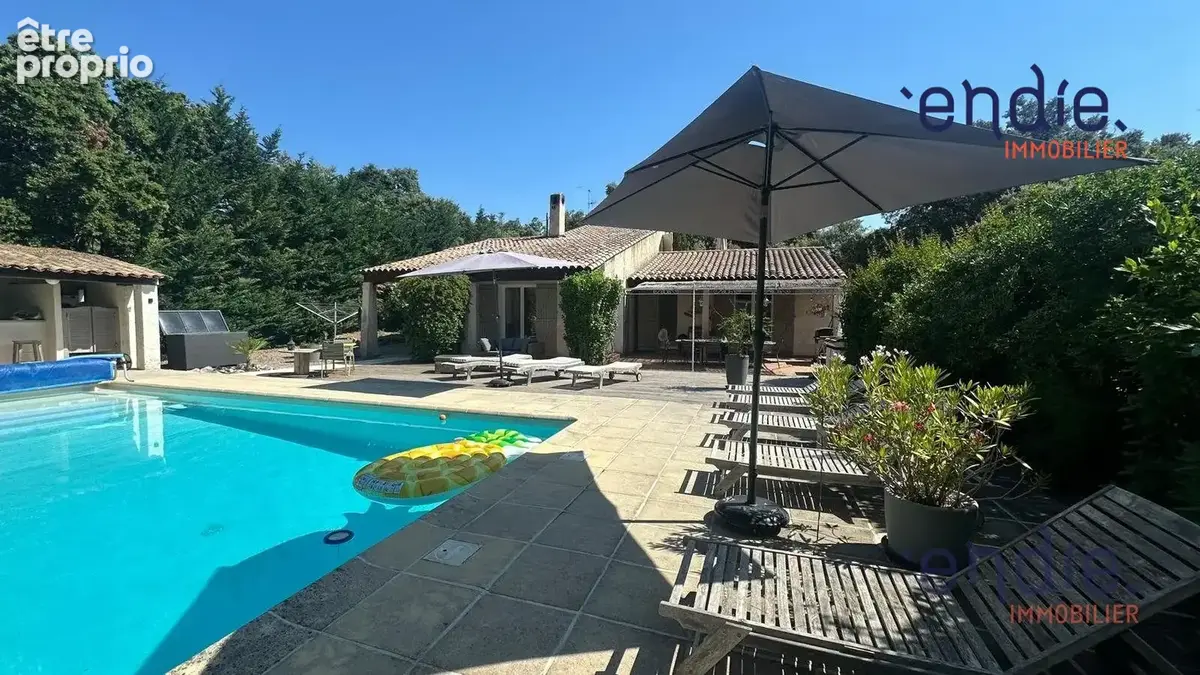 Maison 5 pièces 124 m² à vendre à Le Thoronet (83340) - photo 2