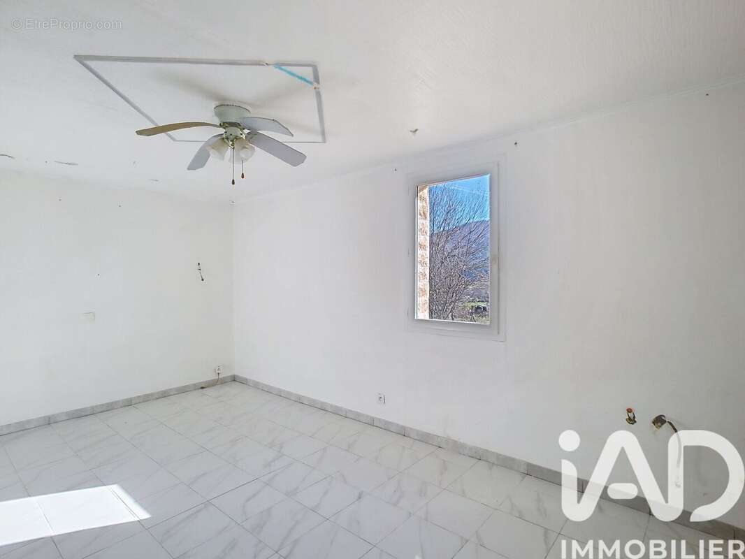 Photo 8 - Maison à CLUMANC