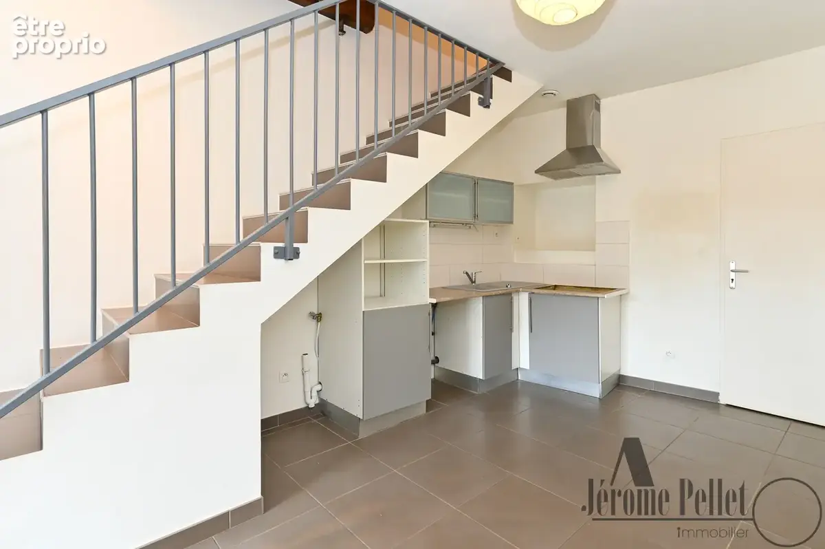 Appartement à COMMUNAY
