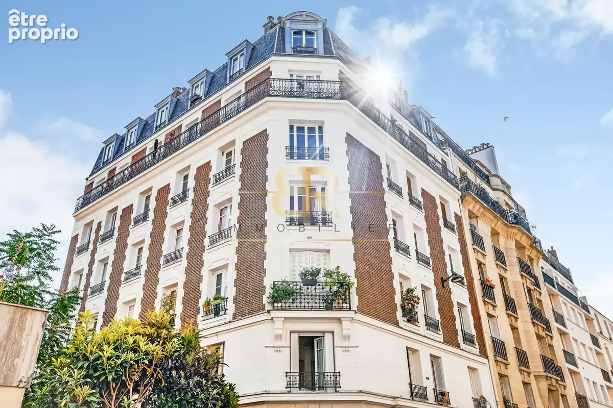 Appartement à PARIS-15E