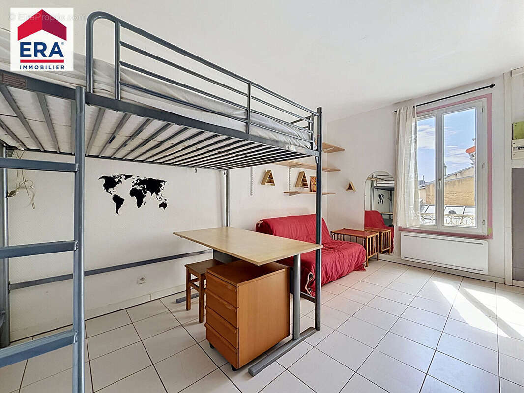 Appartement à IVRY-SUR-SEINE