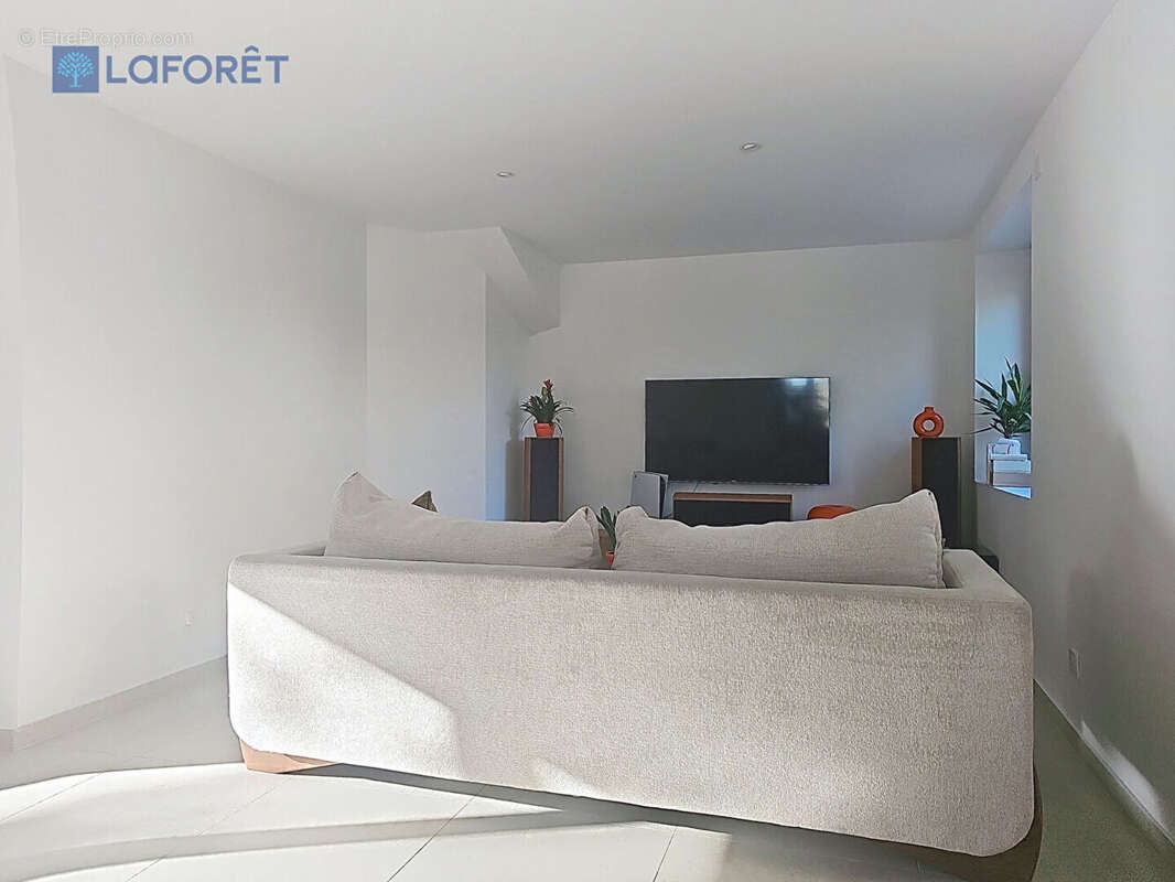 Maison Jossigny 6 pièce(s) 130 m² - photo 4