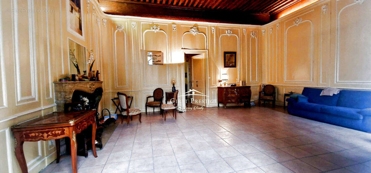 Maison à BELLEY