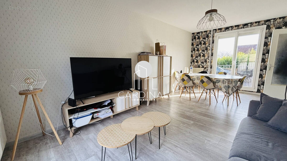 Maison à SAINT-APOLLINAIRE