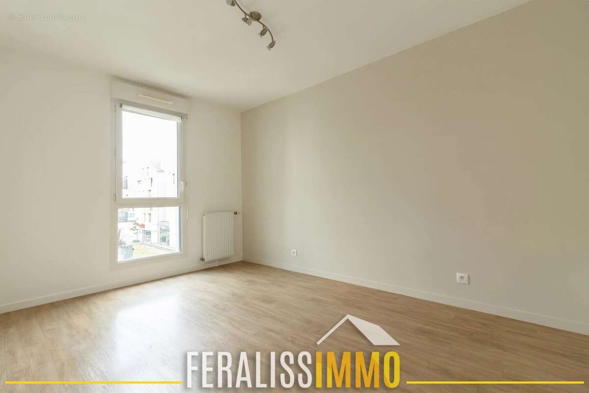 Appartement à JOUY-LE-MOUTIER