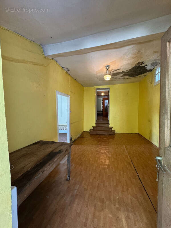 Appartement à AUBIN