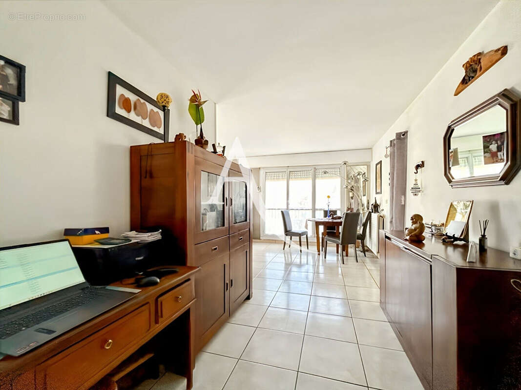 Appartement à BOIS-D'ARCY