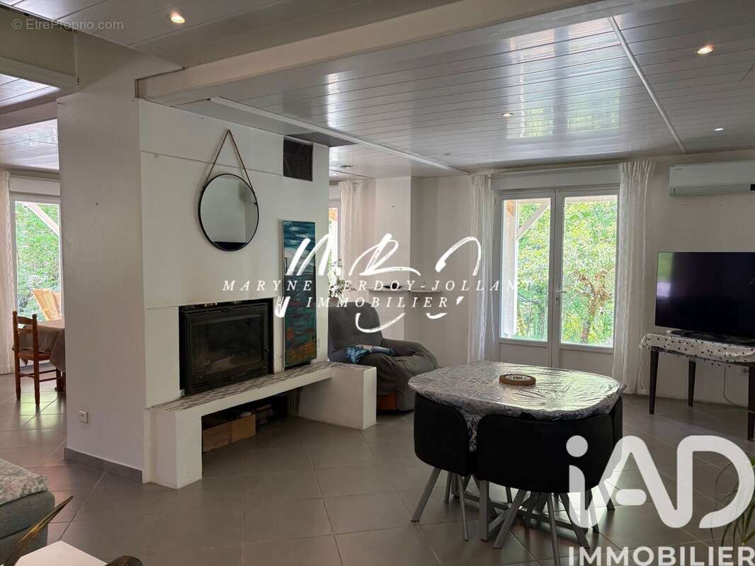 Maison 180 m² à Moirax  - photo 3
