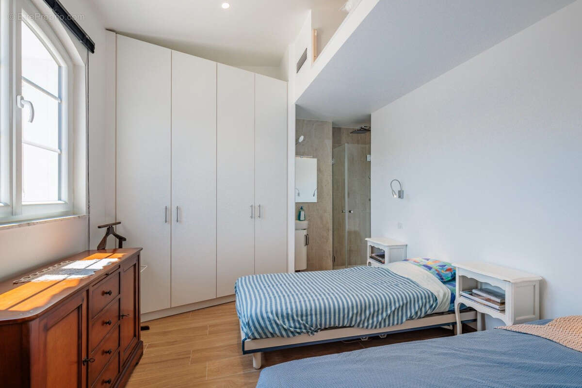 Appartement à GRIMAUD