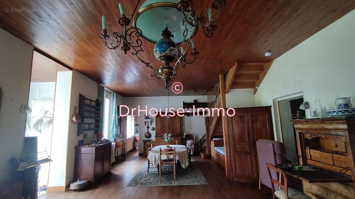 Maison à SAINT-AVIT-SAINT-NAZAIRE