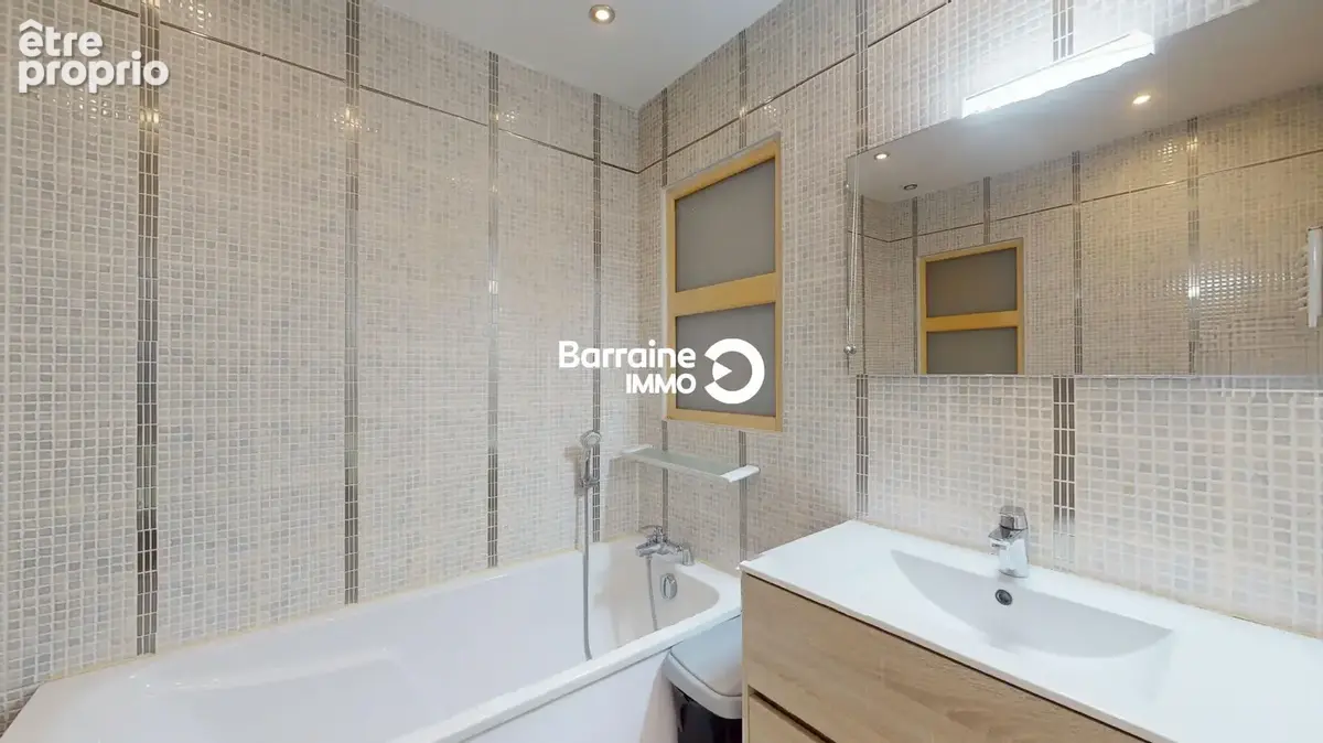 BARRAINE IMMO : A VENDRE - Maison familiale à Brest - 4 chambres et proche des commodités - Réf : PZ00390-FL - photo 11