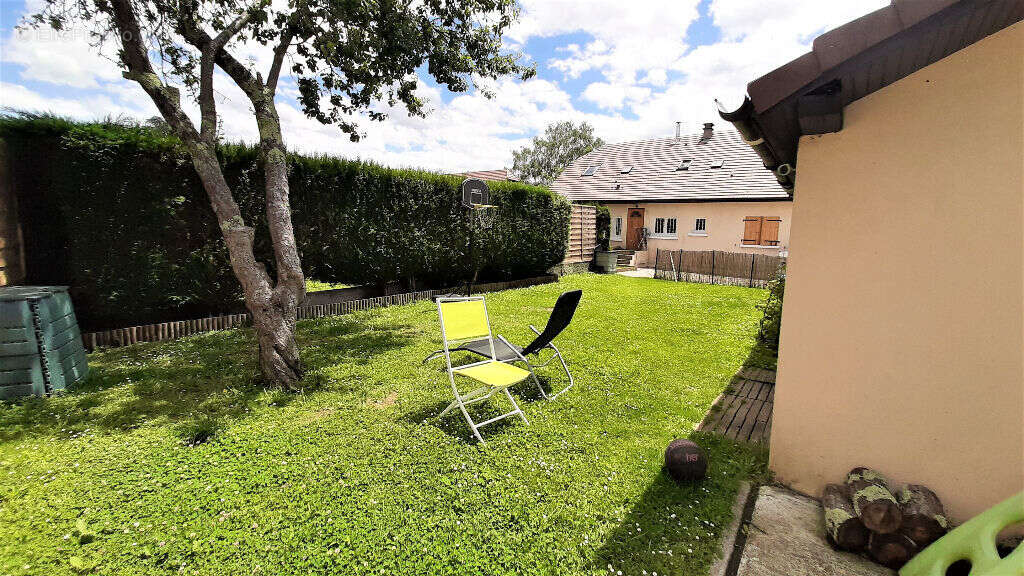 Appartement Lons T4/T5 pièce(s) avec Jardin et Garage - photo 4