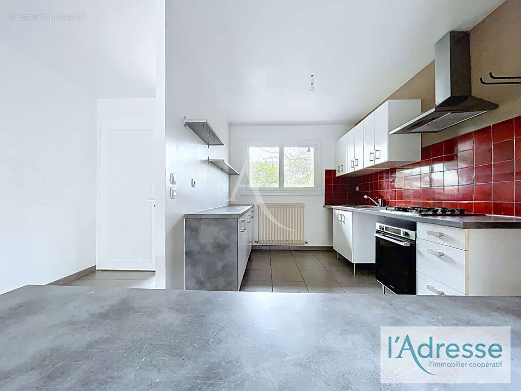 Maison à CASTELGINEST