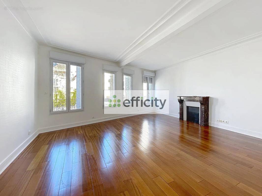 Appartement à FONTENAY-AUX-ROSES