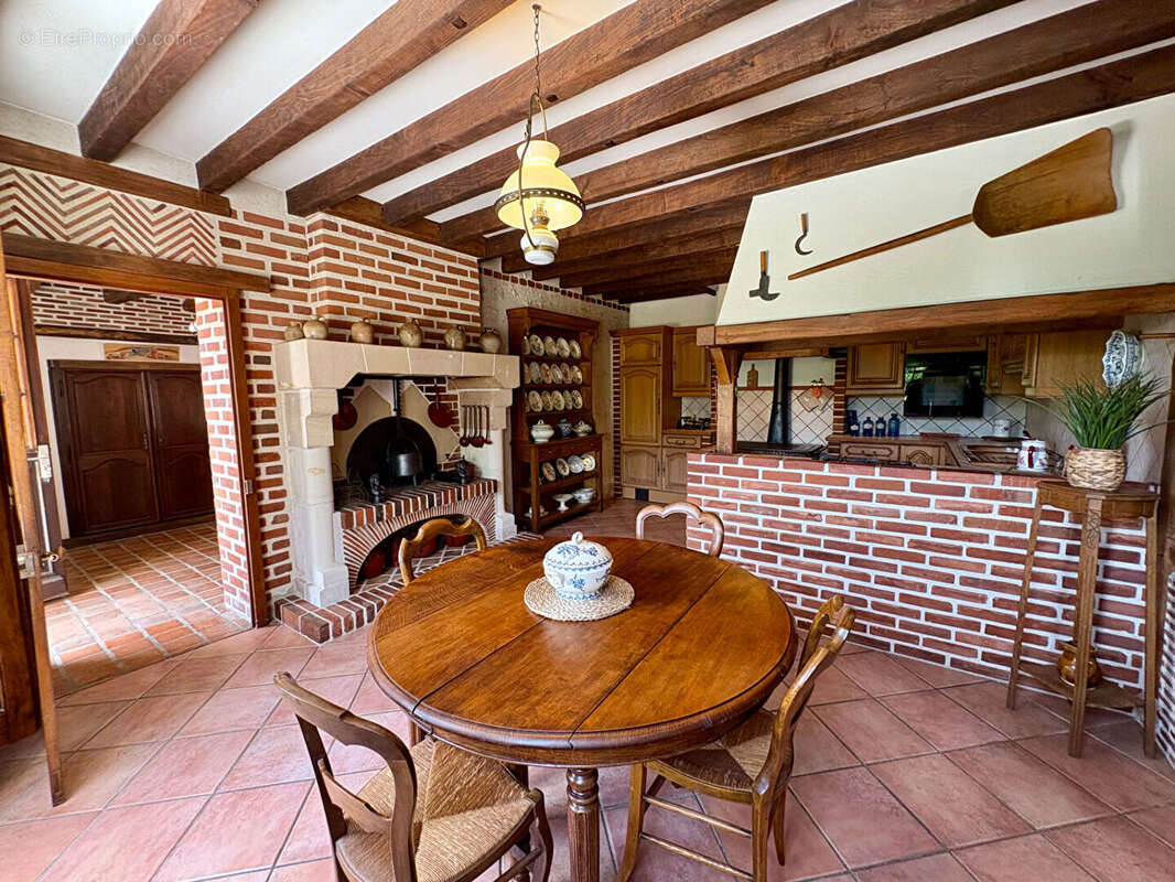 Maison à SAINT-ROMAIN-SUR-CHER