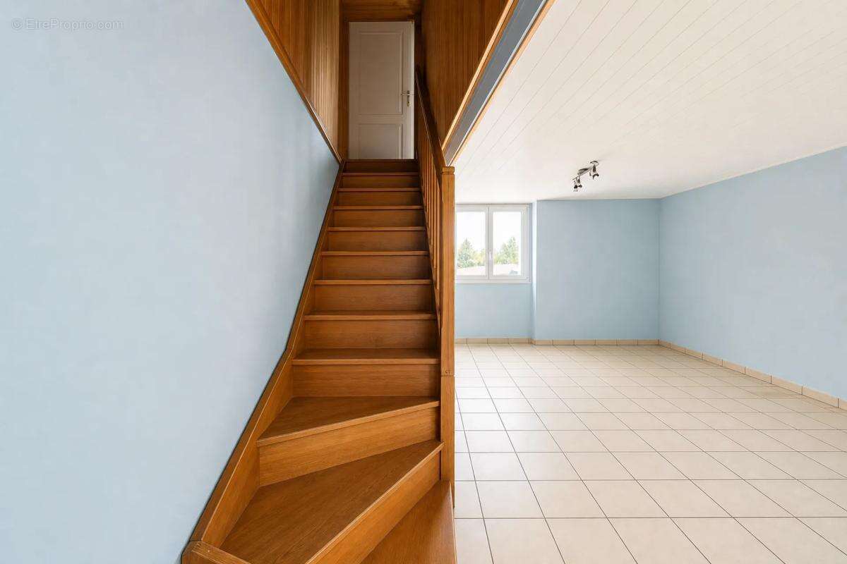 Maison à NIVILLAC