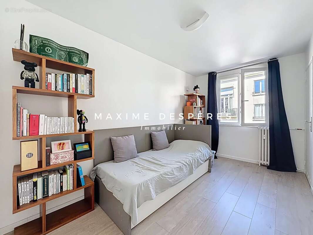 Appartement à NEUILLY-SUR-SEINE