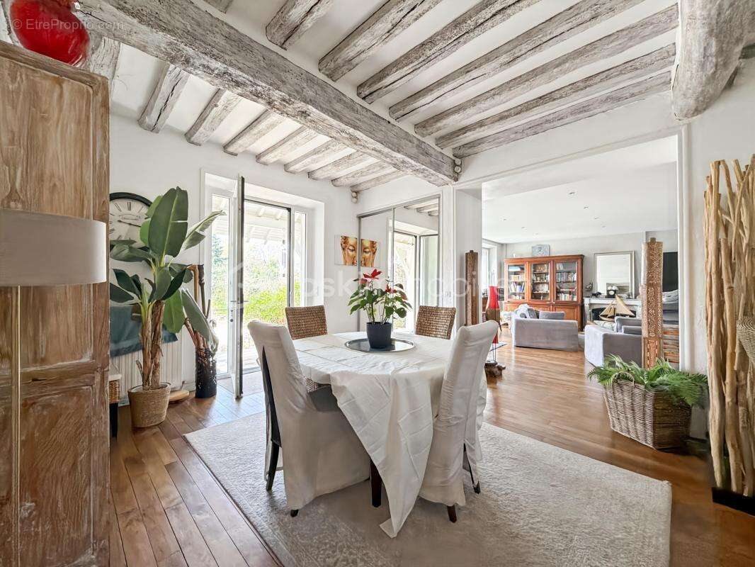 Maison à NANDY