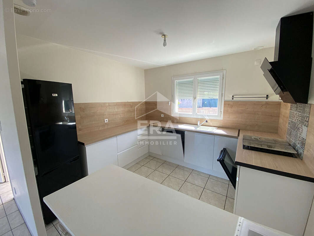 Maison 87m² à saint-georges-des-coteaux - photo 5
