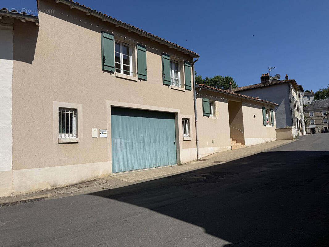 Maison à CIVRAY