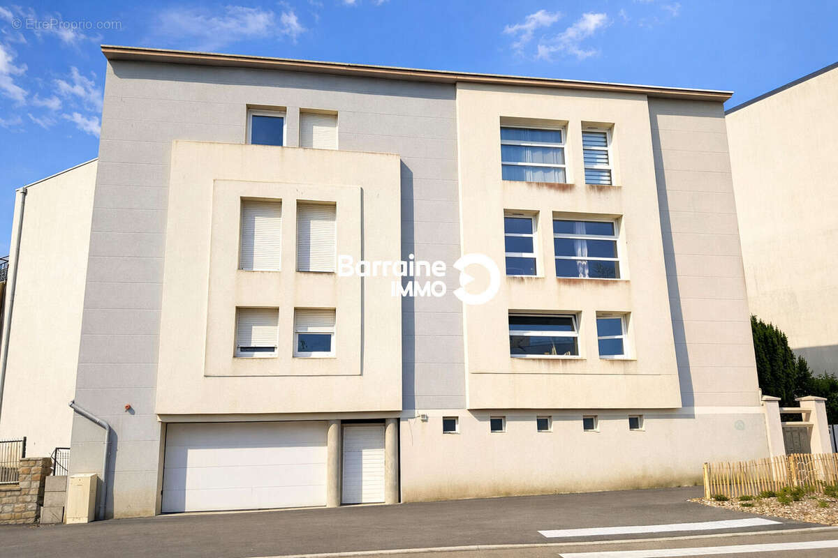 En exclusivité barraine immo appartement t2 de 42,80 m² à brest parking couvert ref : ps00321-th - photo 15