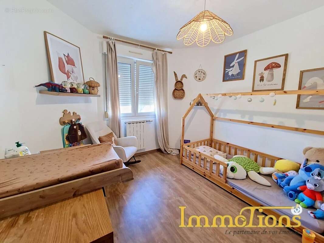 Maison à CHATTE