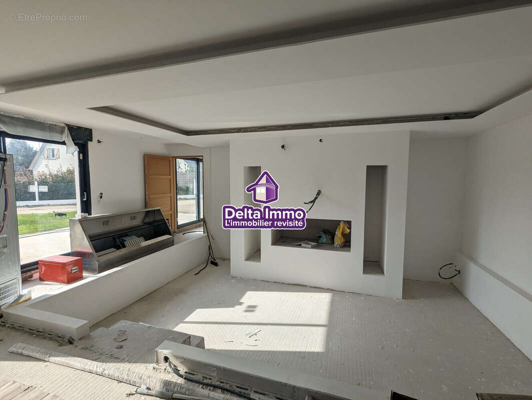 Appartement 450 m² à Le Boulay-Morin  - photo 4