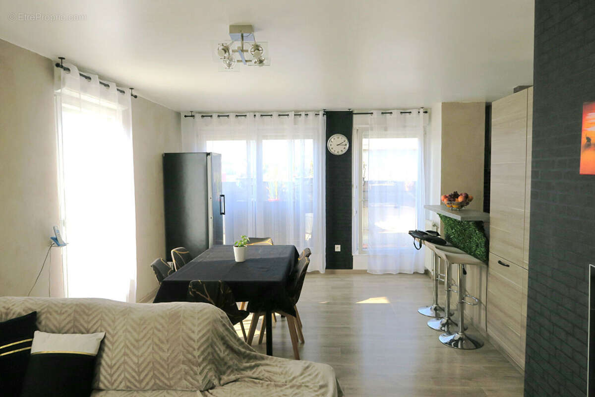 Appartement à ERAGNY