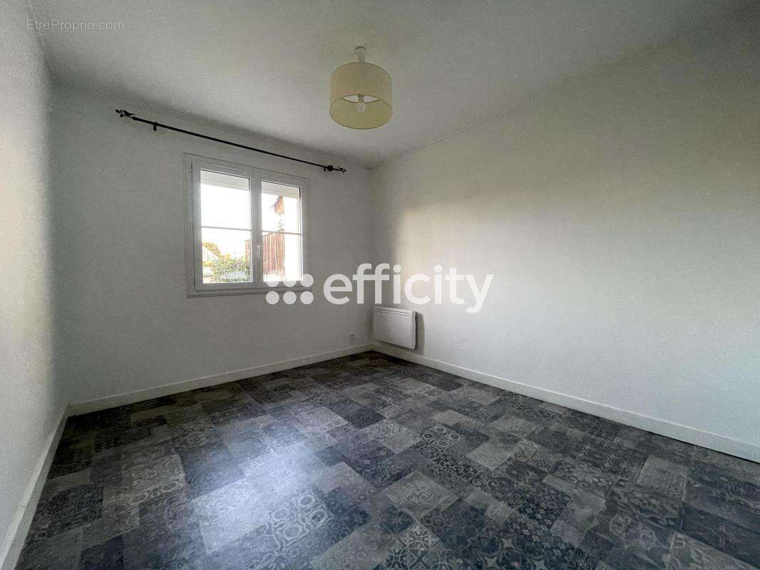 Maison à BLANQUEFORT