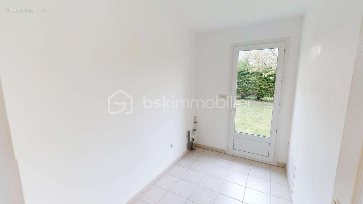 Maison à SAINT-DOULCHARD