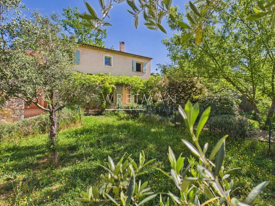 Maison à FAYENCE